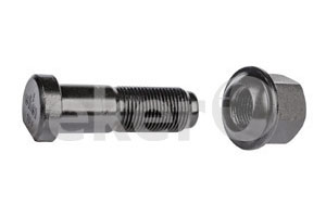 WHEEL STUD